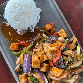 L - Eggplant Thai Basil