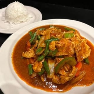L - Prik Khing Curry